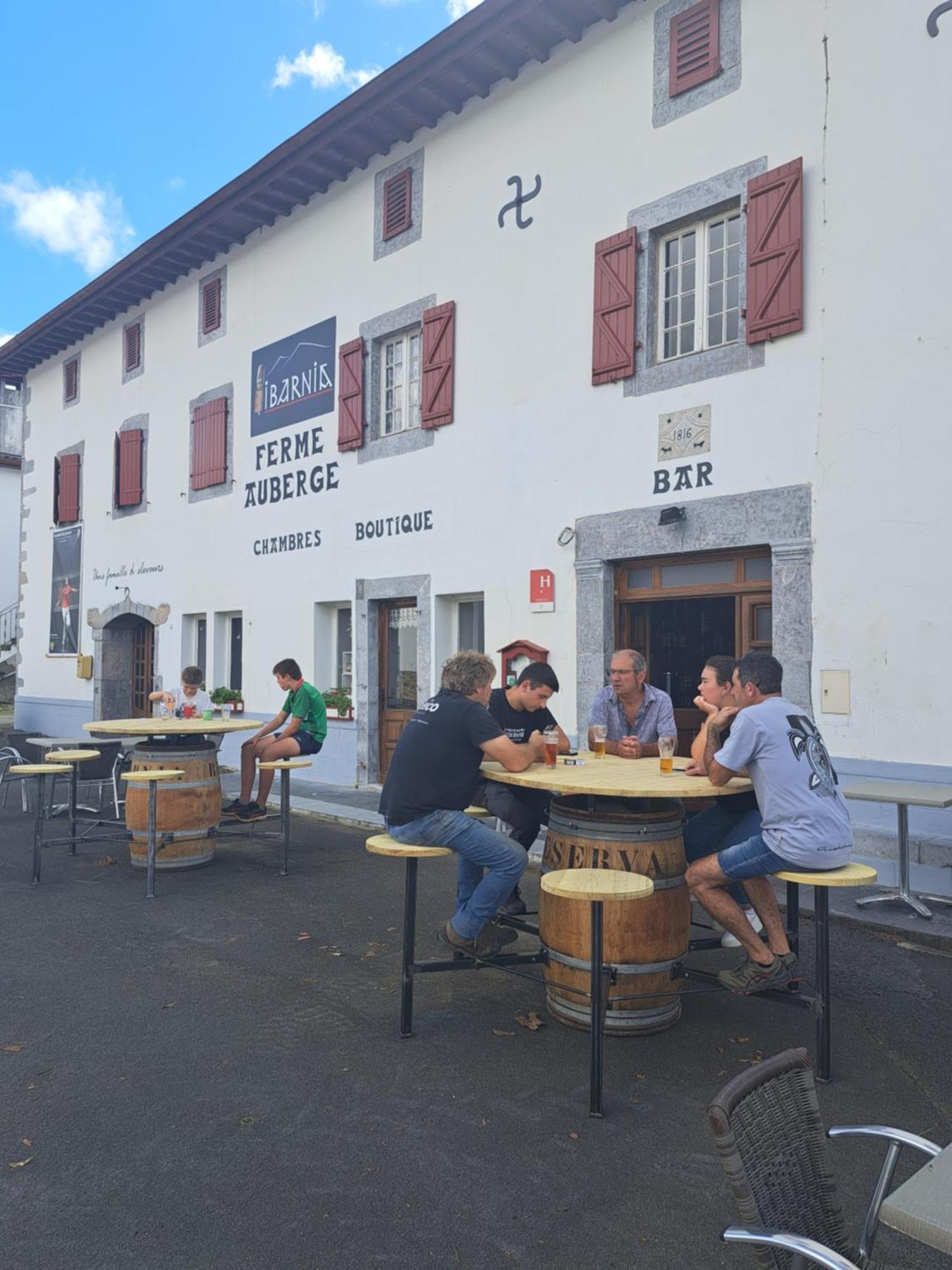 Ferme Auberge Ibarnia 莱坎贝尔里 外观 照片